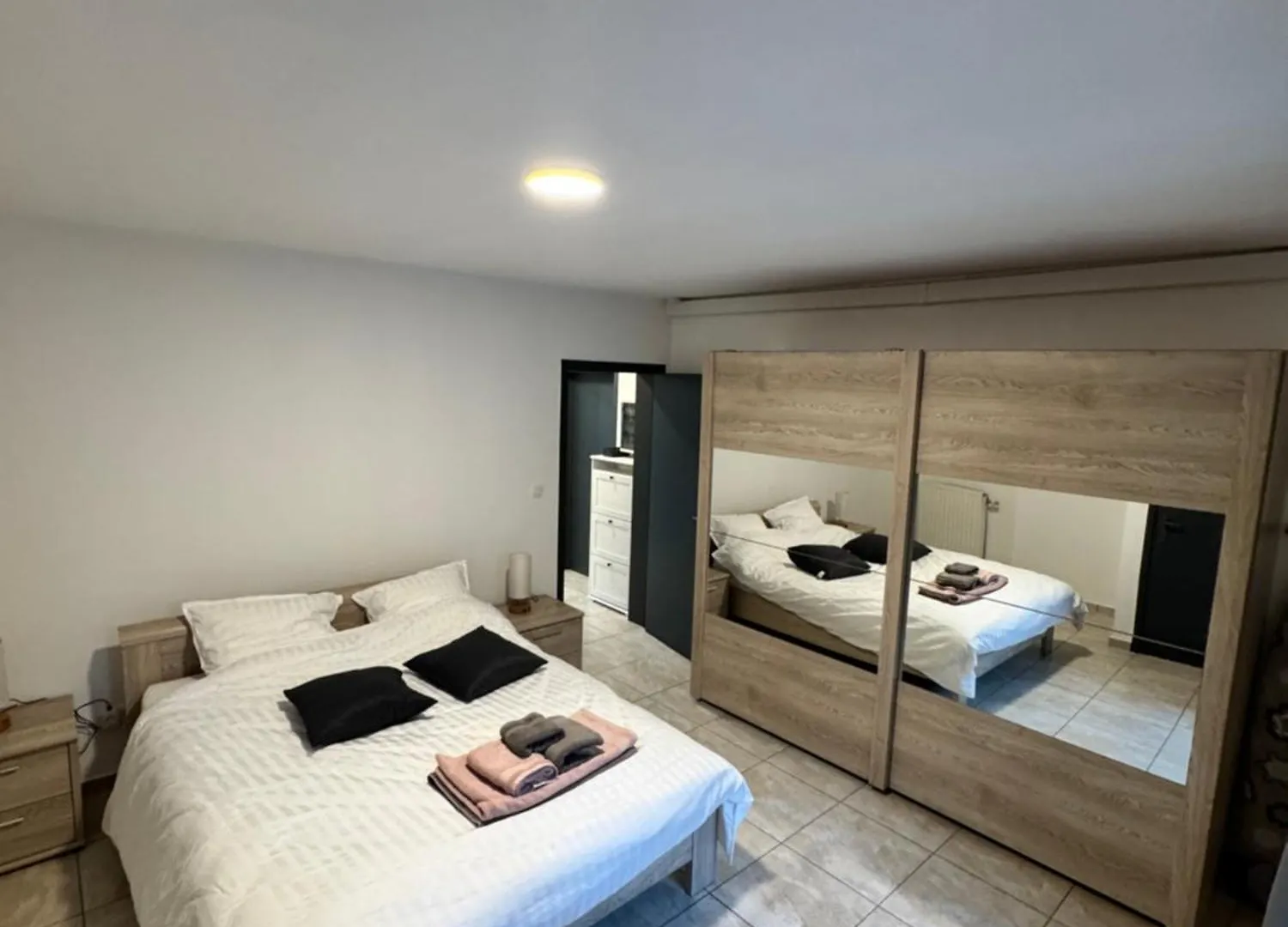 Apartment Studio Didine Charleroi